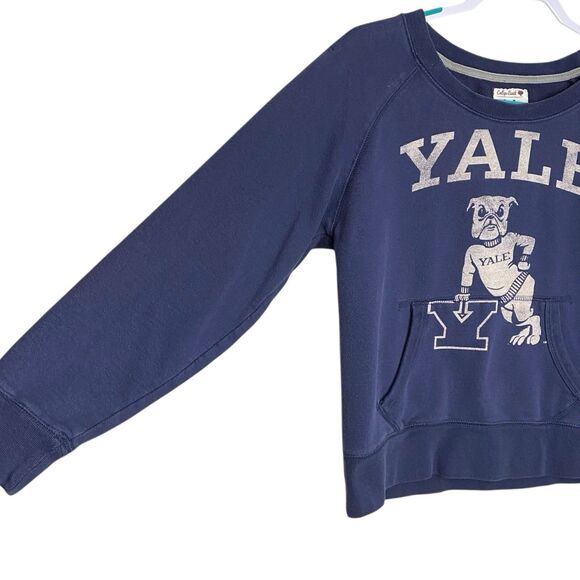 Yale Sweatshirt Womens M Blue Bulldogs Cropped Boxy Long Sleeve University NCAA - Picture 8 of 9